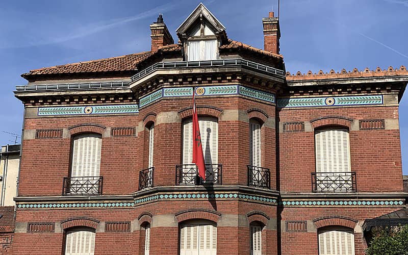 New Moroccan Consul in Mantes-la-Jolie Faces Challenges Finding Office Space