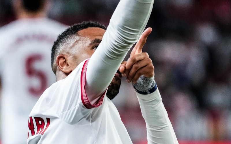 Saudi Clubs Vie for Sevilla's Youssef En-Nesyri in Potential €20 Million Transfer
