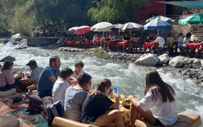 Tourists Flee Marrakech Heatwave for Cooler Ourika Mountains