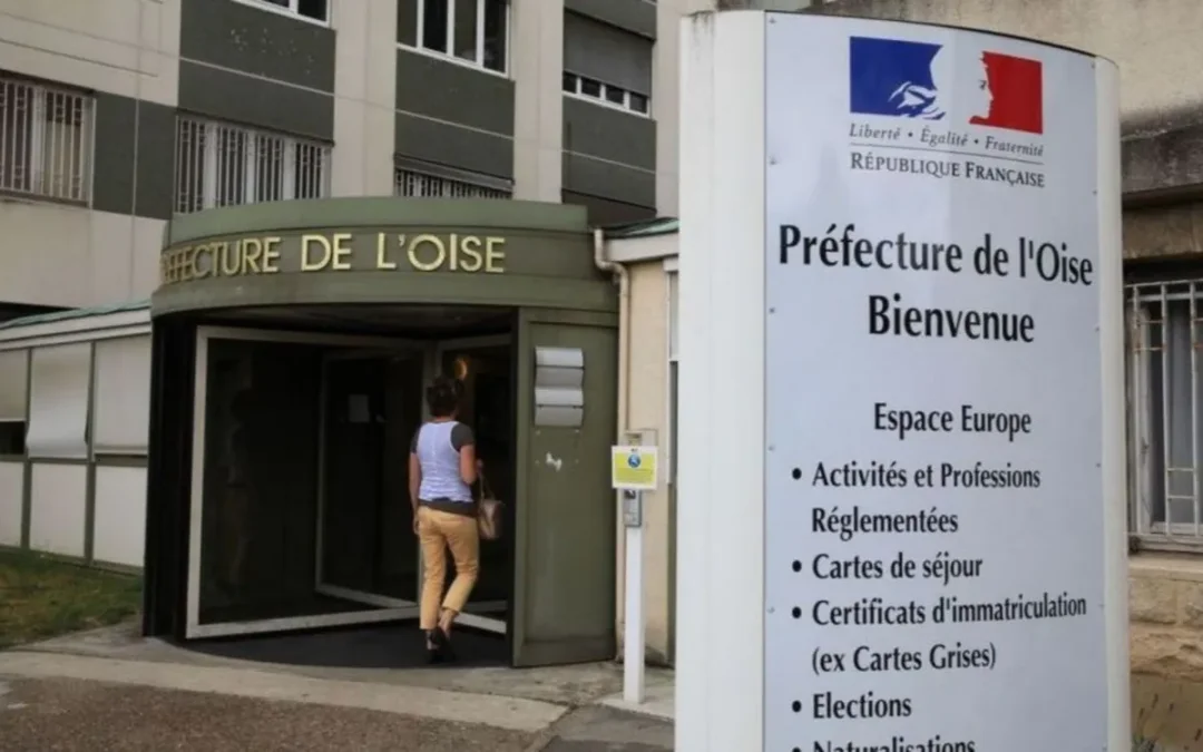 France expels him, the courts cancel his OQTF… but leave him stranded in Morocco