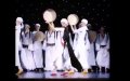 Irish Women Perform Traditional Moroccan Ahidous Dance in Viral Video