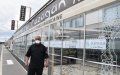 Moroccan Business Owner in Paris Fears Bankruptcy Amid Tourism Slump