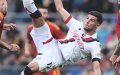 Moroccan Midfielder El Azzouzi Shines in Bologna's Victory Over Roma