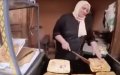 Viral Video: Moroccan Street Vendor Wows Tourist with Fluent English in Marrakech Market