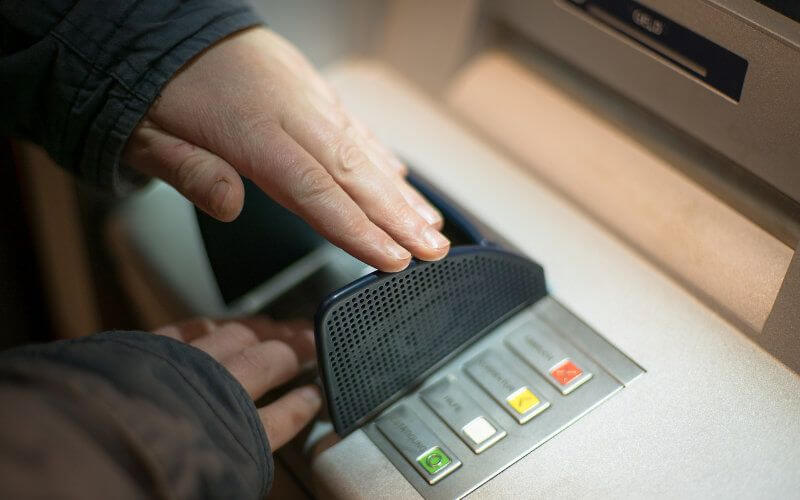 10-Year-Old Boy Steals $36,000 Check from Marrakech Bank in Daring Heist