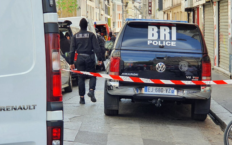 12-Year-Old Arrested in Paris for €200,000 Luxury Watch Theft