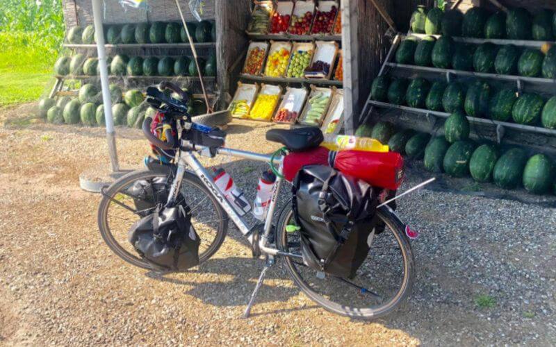 65-Year-Old Moroccan Ultra-Marathoner Bikes 8,000 km from Casablanca to Mecca