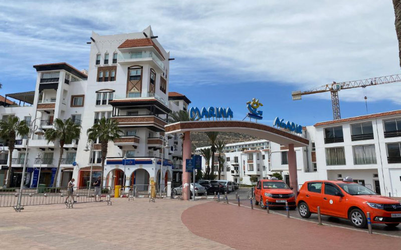 Agadir Real Estate Market Sees Mixed Trends: Apartment Prices Drop, Villa Sales Plummet