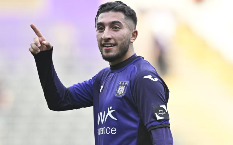 Ait El Hadj Shines in Genk's New System: Belgian-Moroccan Midfielder's Resurgence