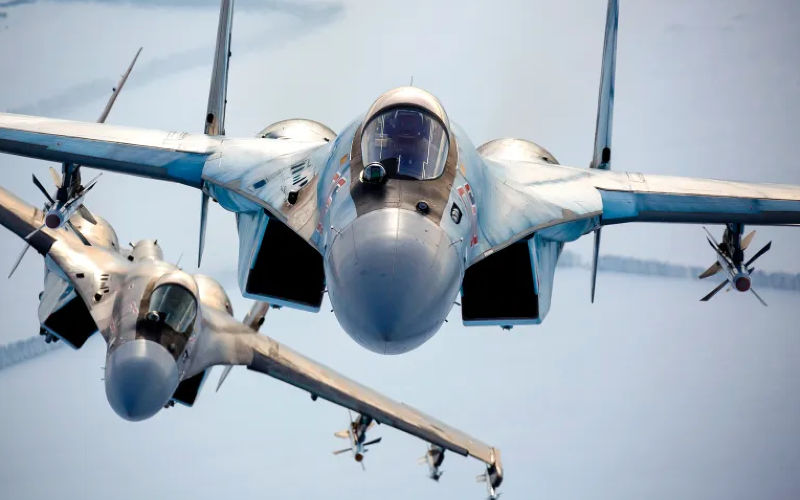 Algeria Bolsters Air Force with Russian Fighter Jets, Escalating Regional Tensions