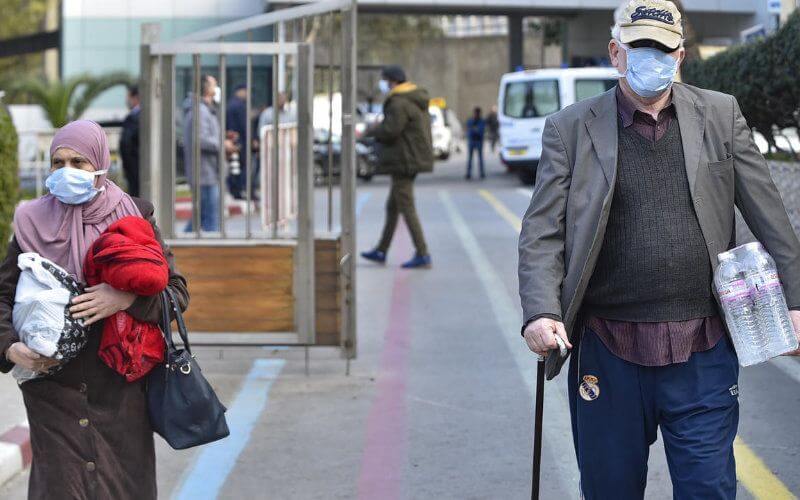 Algeria Imports 500,000 Protective Masks from Morocco Amid COVID-19 Pandemic