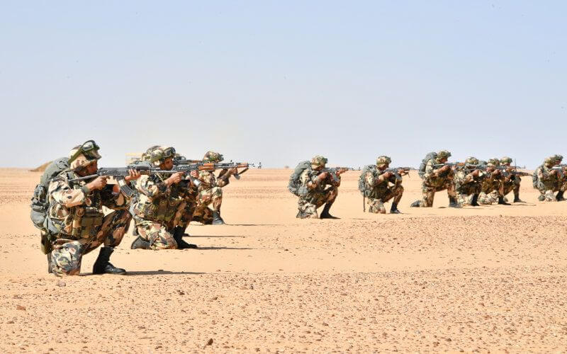 Algerian Army Allegedly Kills 3 Moroccan Smugglers Near Border Town