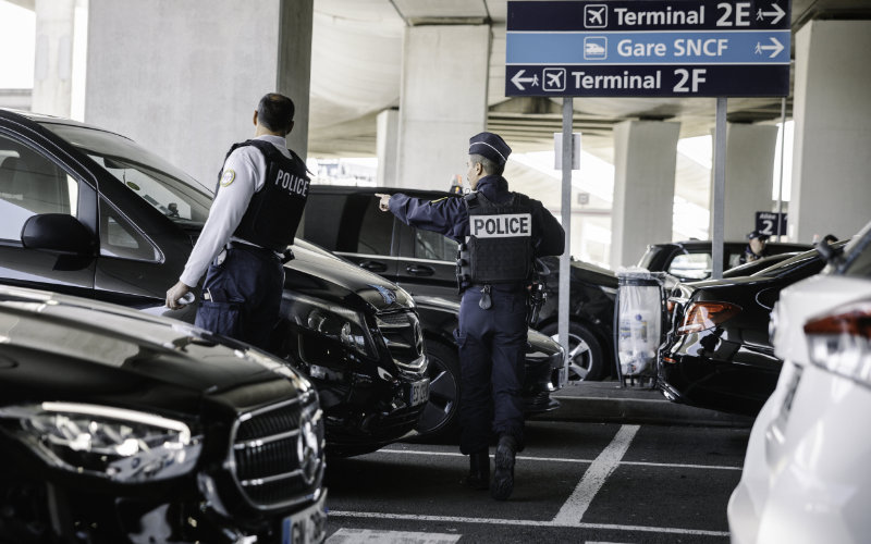 Alleged Ringleader Arrested in Paris Airport Taxi Scam Investigation