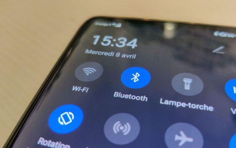 Apple and Google Join Forces to Develop COVID-19 Contact Tracing Technology