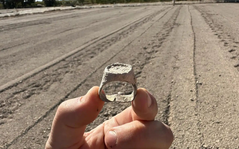 Archaeologists Unearth Moroccan Artifacts at Spanish Civil War Concentration Camp Site