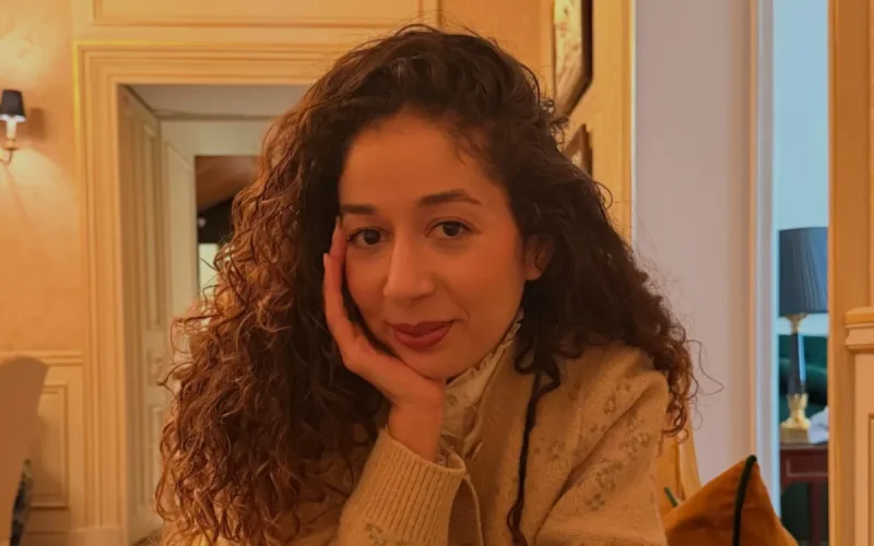 Arriving clandestinely from Morocco at 9, abandoned by her father: Rania Kissi is now an elected official in Paris