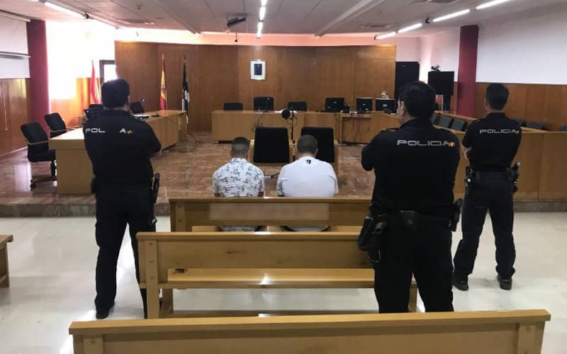 Judge Reduces Sentence for Moroccan Drug Smuggler Who Swam to Ceuta with 40kg Cannabis