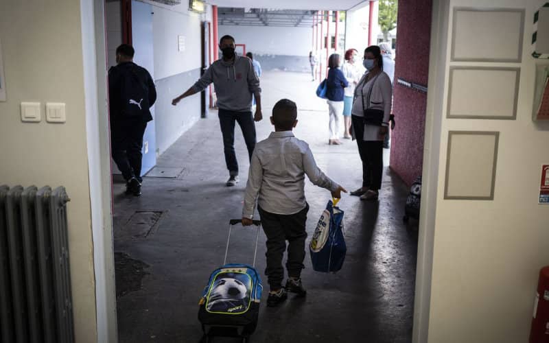 French Children Arrested for Terrorist Threats Against Teacher in Classroom