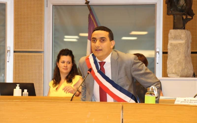 Trappes Mayor Under Police Protection After Death Threats Over Islamism Dispute