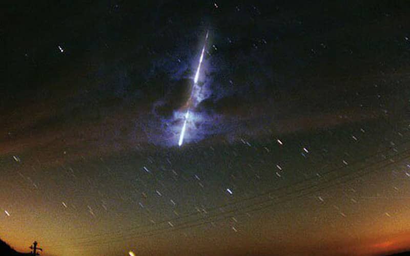 Spectacular Fireball Streaks Across Moroccan Sky at 87,000 MPH