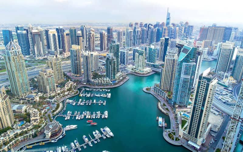 UAE Expands 'Green List': Morocco Among 12 Countries Exempt from Quarantine