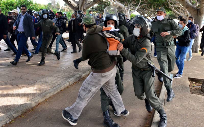 Moroccan Authorities Ban Teacher Protest in Rabat Amid COVID-19 Restrictions