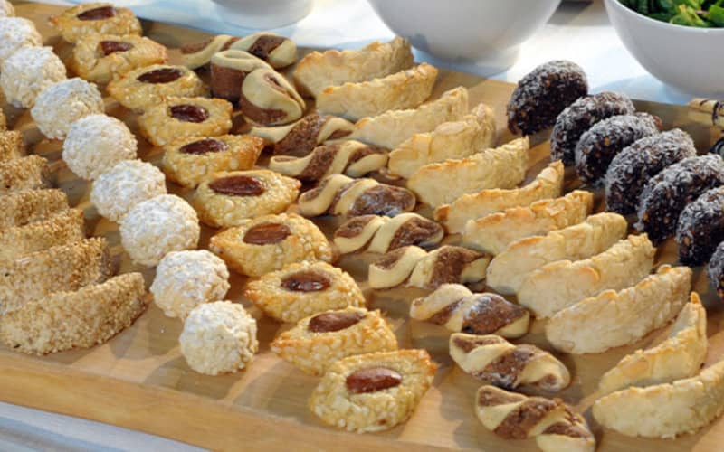 Ramadan Boosts Casablanca Bakery Sales, Modern Treats Rival Traditional Fare