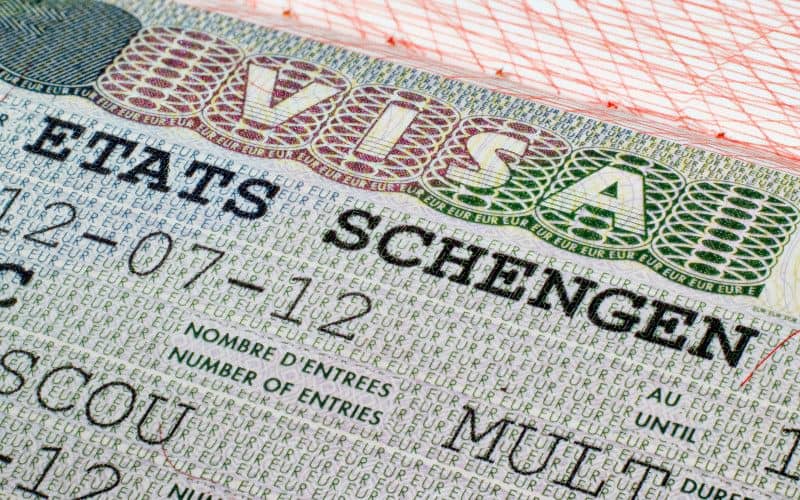 France to Tighten Visa Restrictions for Morocco and Other North African Countries