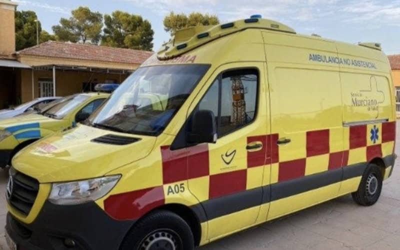 Muslim Man Attacks Medical Staff for Removing Wife's Hijab During Emergency Birth