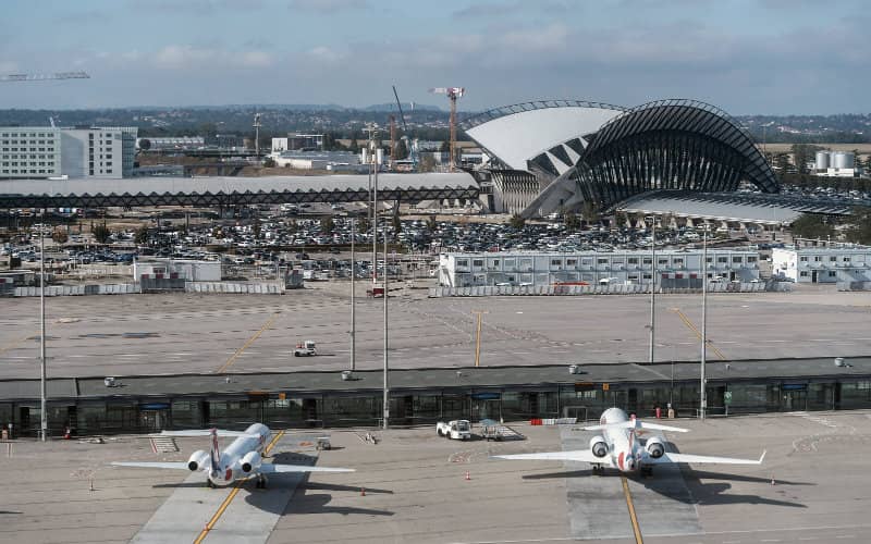 Lyon Airport Expands Summer Routes with 80 Destinations, Including Morocco and Tunisia