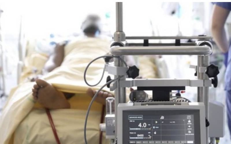 Morocco's ICUs Overwhelmed: 90% of Critical COVID Patients Unvaccinated, Doctor Reports