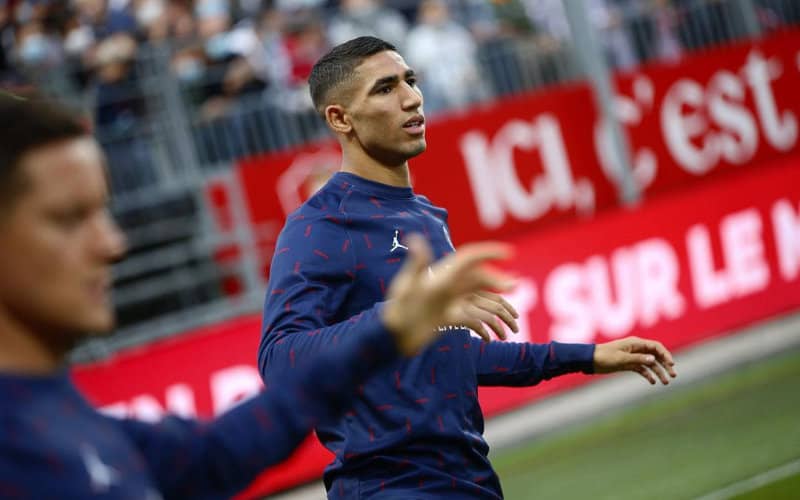 PSG Star Achraf Hakimi Receives Custom 24-Carat Gold iPhone with Moroccan Soccer Emblem