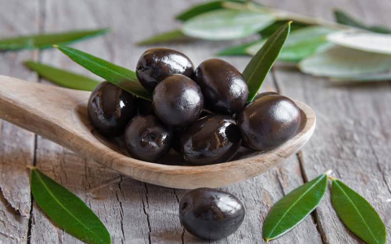 Morocco Overtakes Spain as Top Black Olive Exporter to US Market