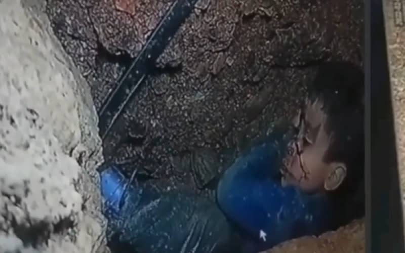 Comedian Gad Elmaleh Joins Global Support for 5-Year-Old Trapped in Moroccan Well