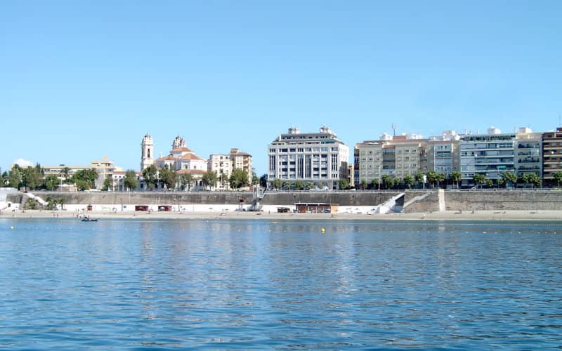 Spanish Far-Right Party Vox Pushes for Clear Maritime Borders with Morocco in Ceuta and Melilla