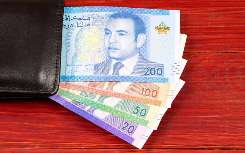 Moroccan Dirham Weakens Against Euro and Dollar, Official Reserves Rise