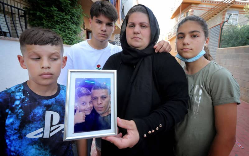 Spanish Man Confesses to Triple Murder Spree in Murcia, Including Shooting of Moroccan Victim