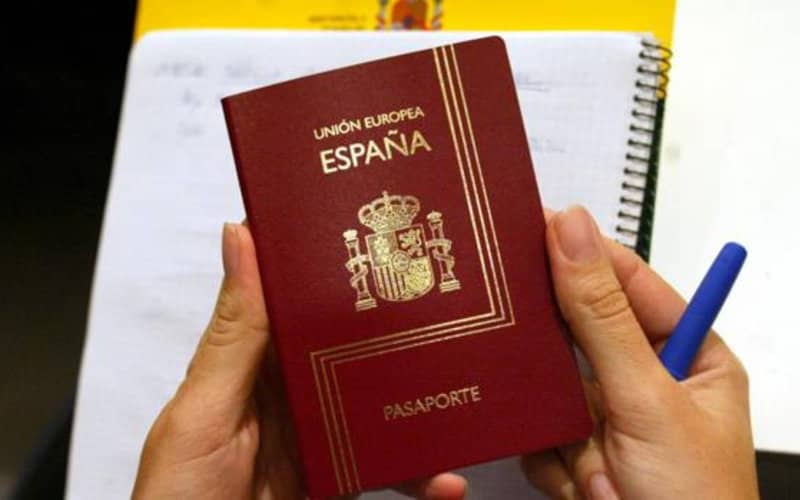 Spanish Court Denies Citizenship to Moroccan Man Deemed Security Threat by Intelligence Agency