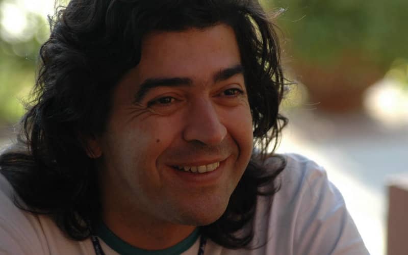 Moroccan Filmmaker Stranded in Senegal After Losing French Residence Card
