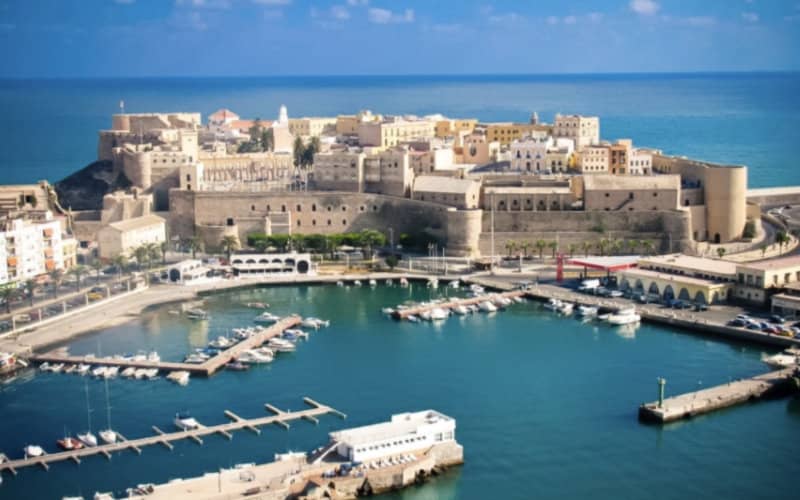 Far-Right Vox Party Demands Morocco Recognize Spanish Sovereignty Over Ceuta and Melilla