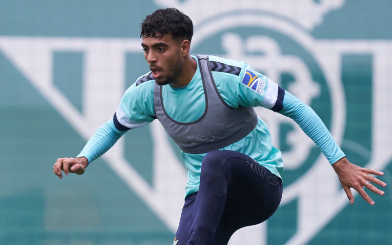 Barcelona Eyes Buyback of Rising Star Chadi Riad from Real Betis