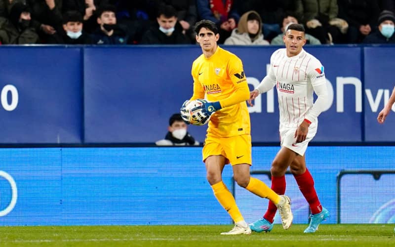 Barcelona Eyes Moroccan Goalkeeper Bounou as Potential Ter Stegen Replacement