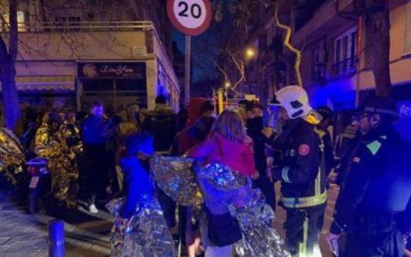 Barcelona Mosque Shelters 70 Residents Displaced by Apartment Fire