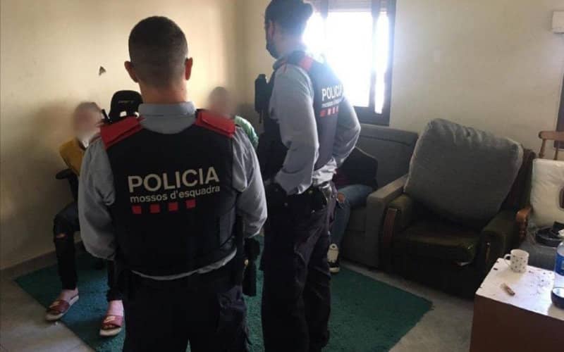 Barcelona Police Arrest Three Suspects in Violent Robbery Spree