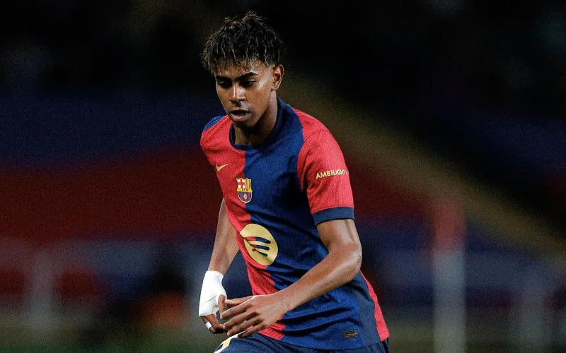 Barcelona Starlet Lamine Yamal in Near-Miss with Journalist's Car During Sant Jordi Festival
