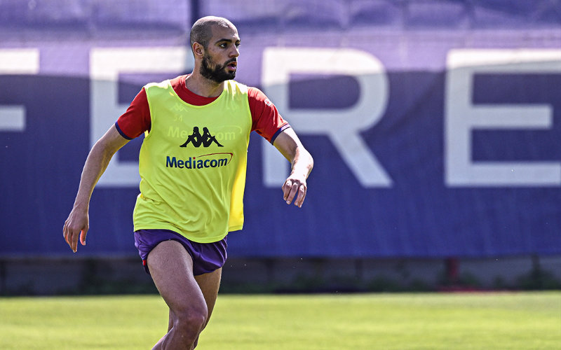 Barcelona's Financial Woes Derail Pursuit of Fiorentina Midfielder Amrabat
