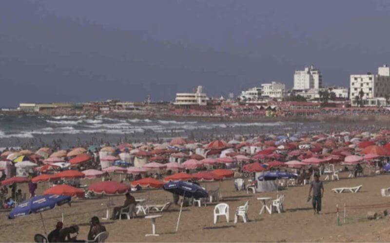 Beachgoers Face Inflated Parking Fees at Popular Moroccan Coastal Spots