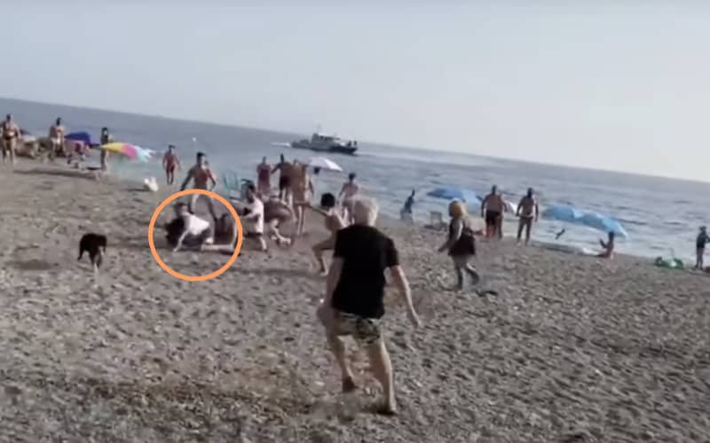 Beachgoers Help Capture Drug Smugglers in Spanish Coast Bust, 700kg Hashish Seized