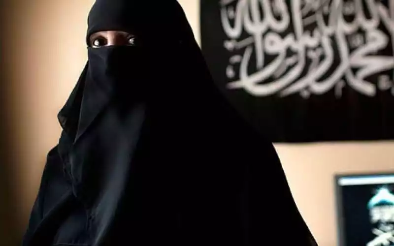Belgian-Moroccan Jihadist Recruiter Malika El Aroud Dies at 64