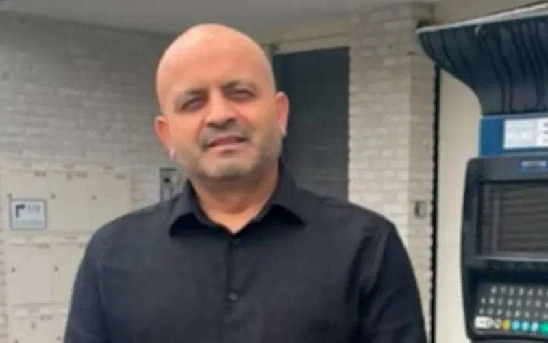 Belgium Parking Meters Cash Ban: Mohamed's Fight for Digital Exclusion